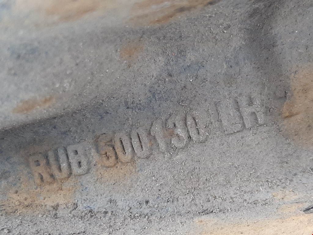 Ступица передняя левая LAND ROVER Range Rover Sport 2005-2013