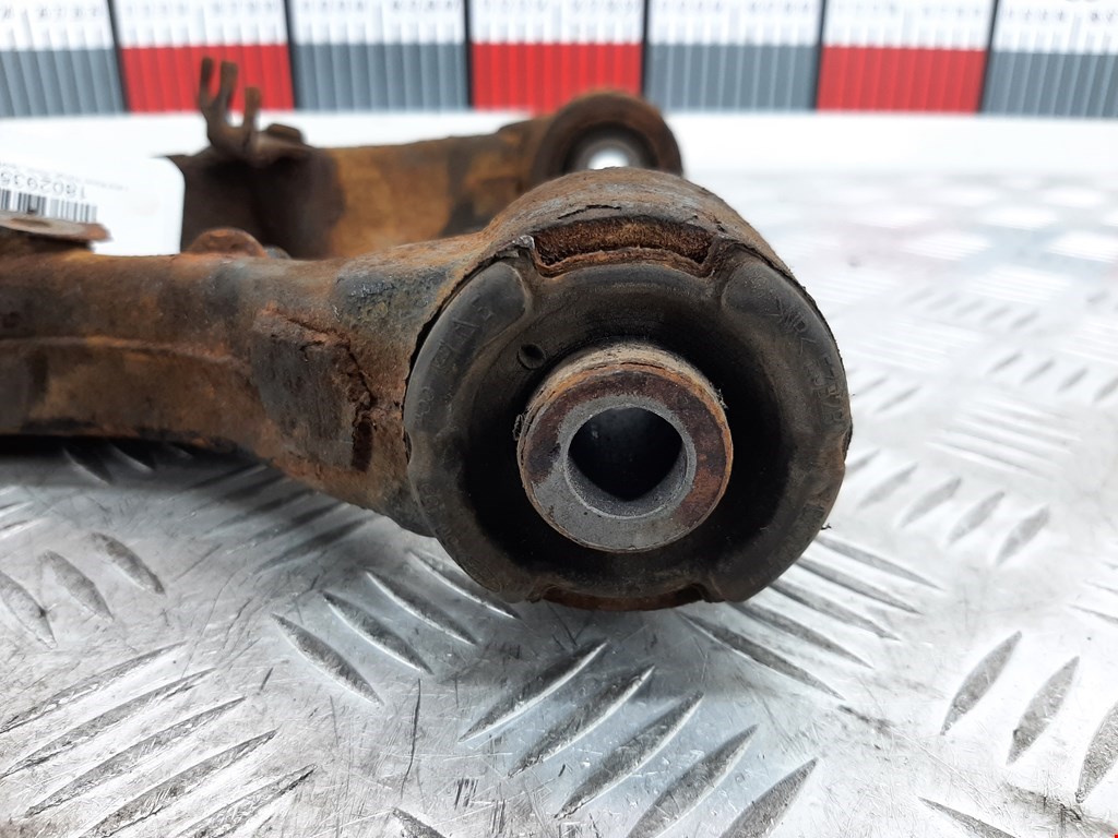 Рычаг передний левый LAND ROVER Range Rover Sport 2005-2013