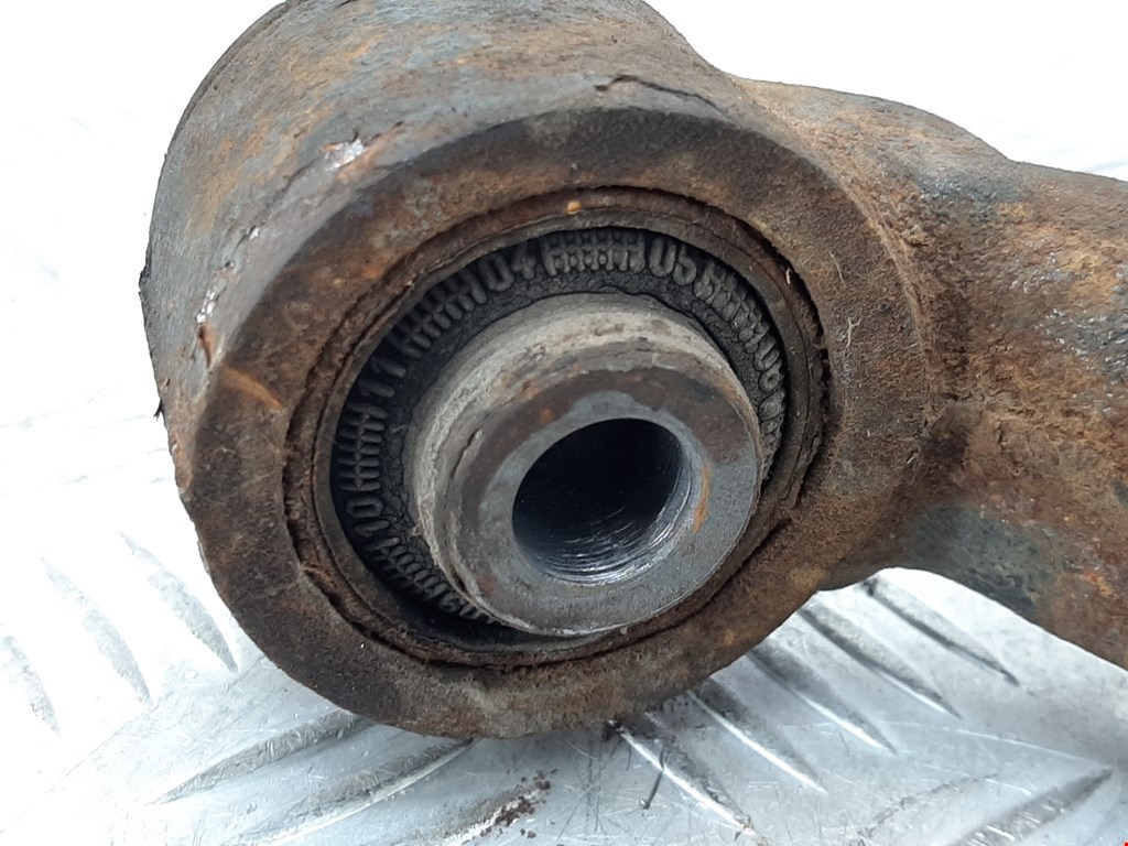 Рычаг передний левый LAND ROVER Range Rover Sport 2005-2013