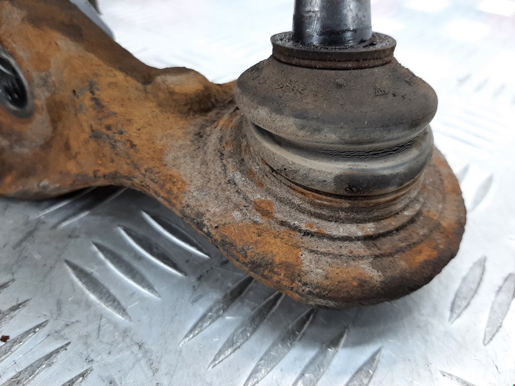 Рычаг передний левый LAND ROVER Range Rover Sport 2005-2013