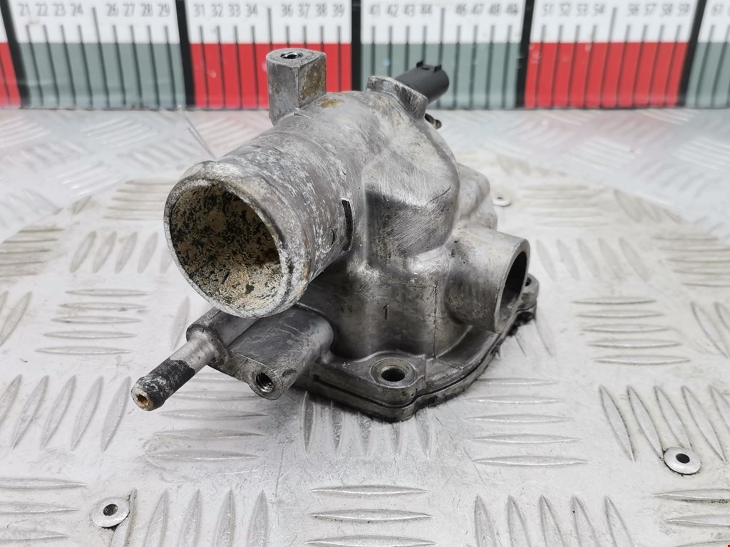 Корпус термостата MERCEDES-BENZ C-Class C-klasse W203 2000-2007