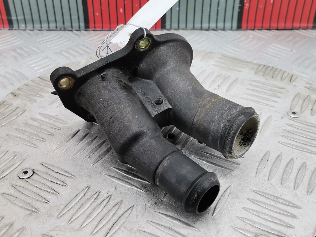 Корпус термостата FORD Fusion 2002-2012