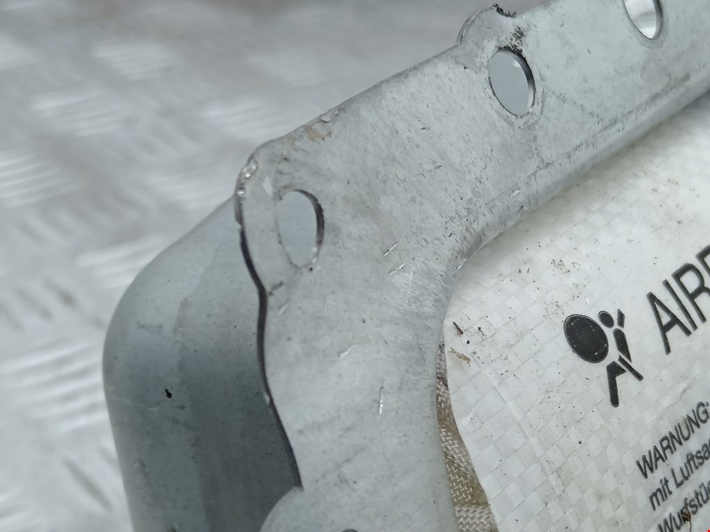 Подушка безопасности пассажирская (в торпедо) BMW 5er 5 серия F10/F11/F07 2009-2017