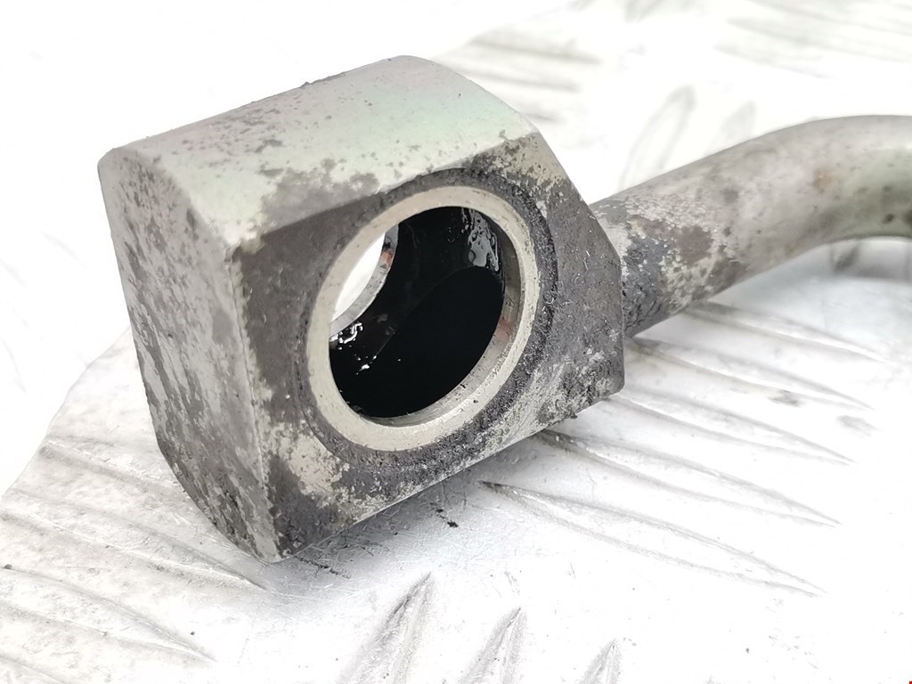 Трубка нагнетателя AUDI A4 B5 1995-2001