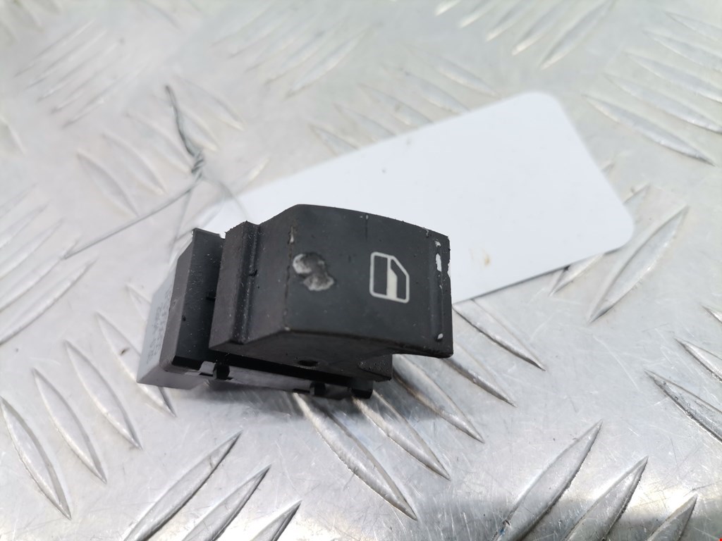 Кнопка стеклоподъемника VOLKSWAGEN Golf V 2003-2009