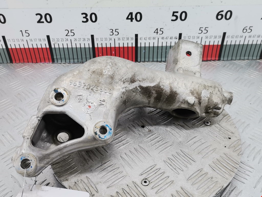 Кронштейн (крепление лапа) двигателя Citroen Xsara (1997-2006)