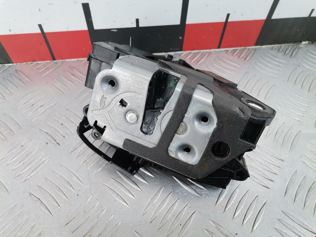 Замок двери задней правой FORD Fiesta 2008-2012