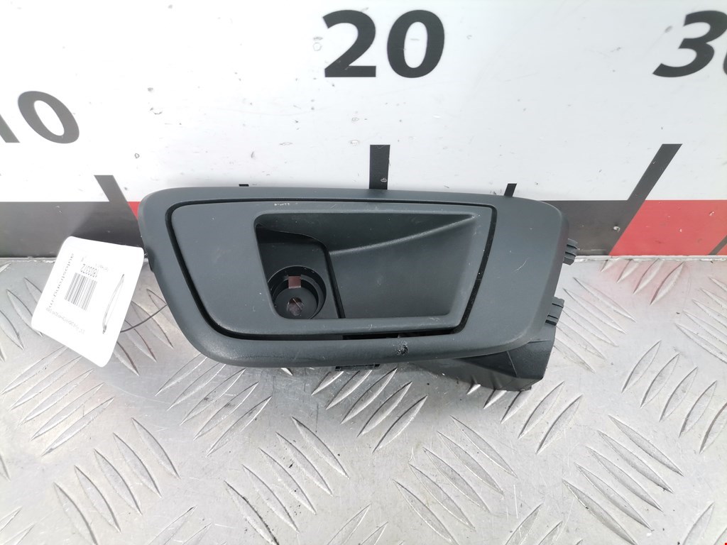 Ручка дверная задняя внутренняя правая FORD Fiesta 2008-2012