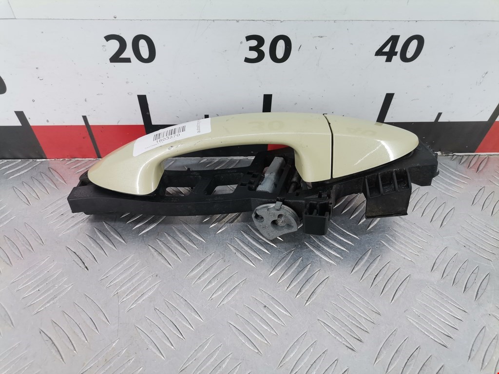 Ручка двери задней наружная правая FORD Fiesta 2008-2012