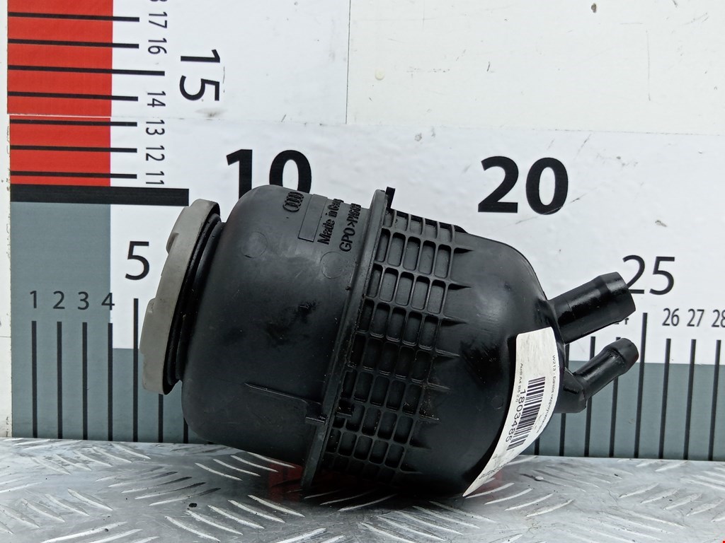 Бачок ГУР (гидроусилителя) AUDI A4 B8 2007-2015