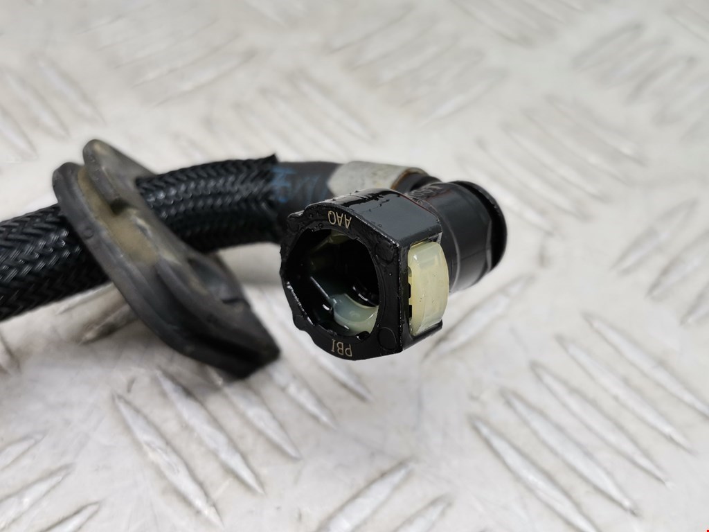 Трубка топливная BMW 5er 5 серия F10/F11/F07 2009-2017