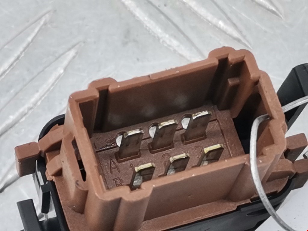 Кнопка стеклоподъемника RENAULT Laguna 2001-2007