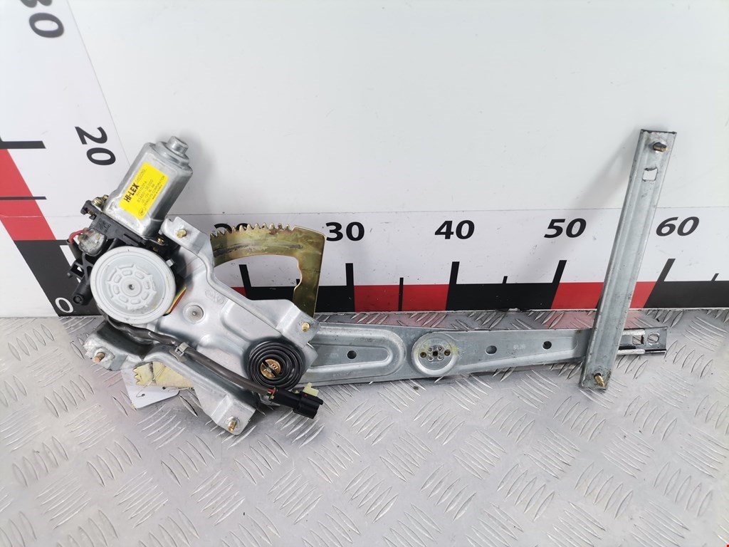 Стеклоподъемник задний правый KIA Sorento 2002-2009