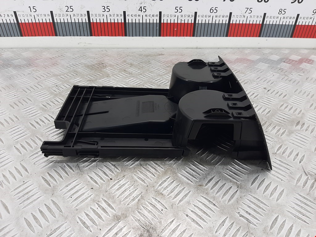 Подстаканник LAND ROVER Discovery III 2005-2009