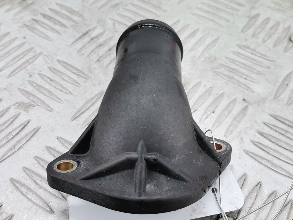 Корпус термостата VOLKSWAGEN Passat B5 1997-2005