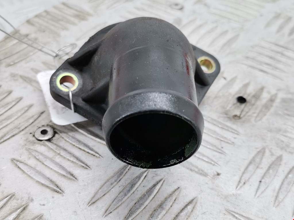 Корпус термостата VOLKSWAGEN Passat B5 1997-2005