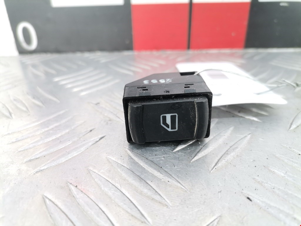 Кнопка стеклоподъемника VOLKSWAGEN Passat B5 1997-2005