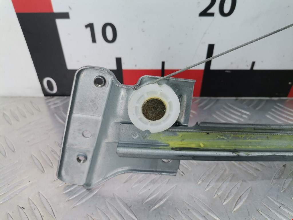 Стеклоподъемник задний правый CITROEN Xsara 1997-2000