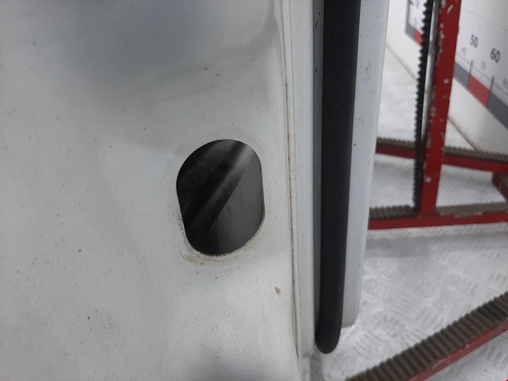 Дверь передняя правая MERCEDES-BENZ C-Class C-klasse W204 2007-2015