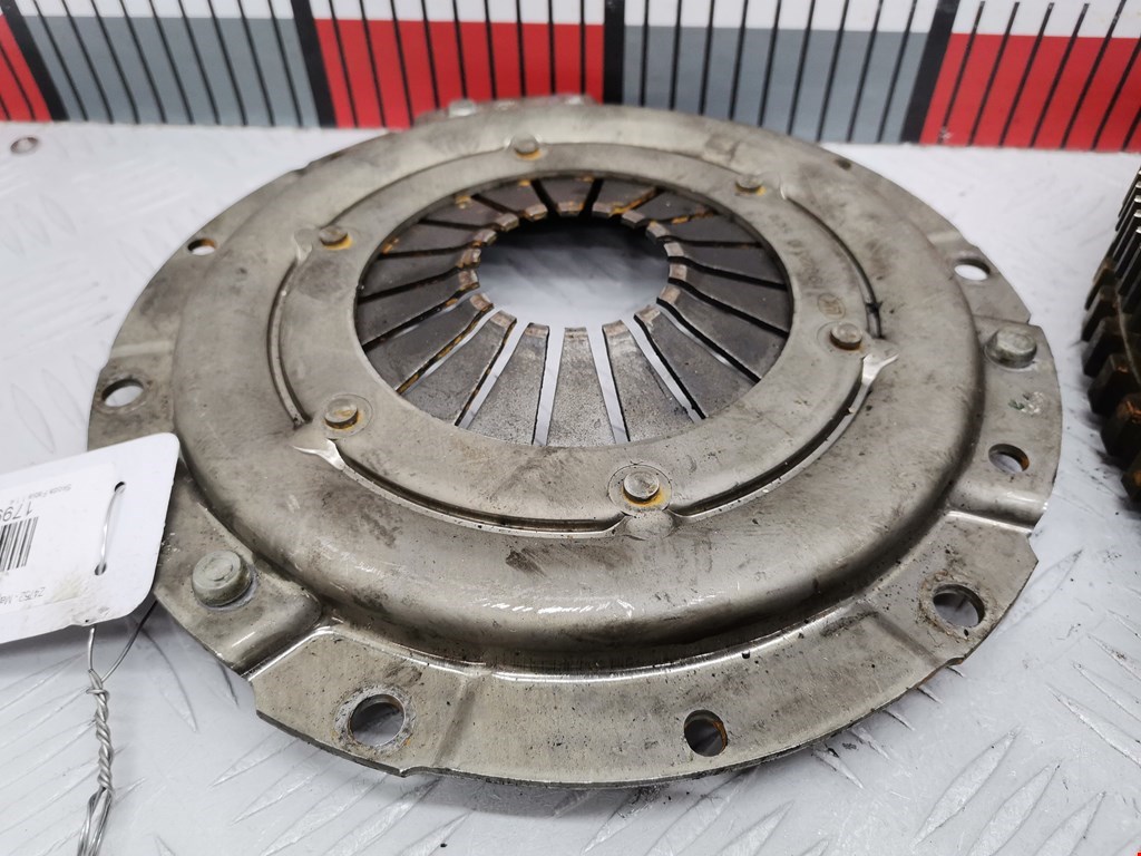 Маховик (демпфер сцепления) SKODA Fabia MK1 1999-2006