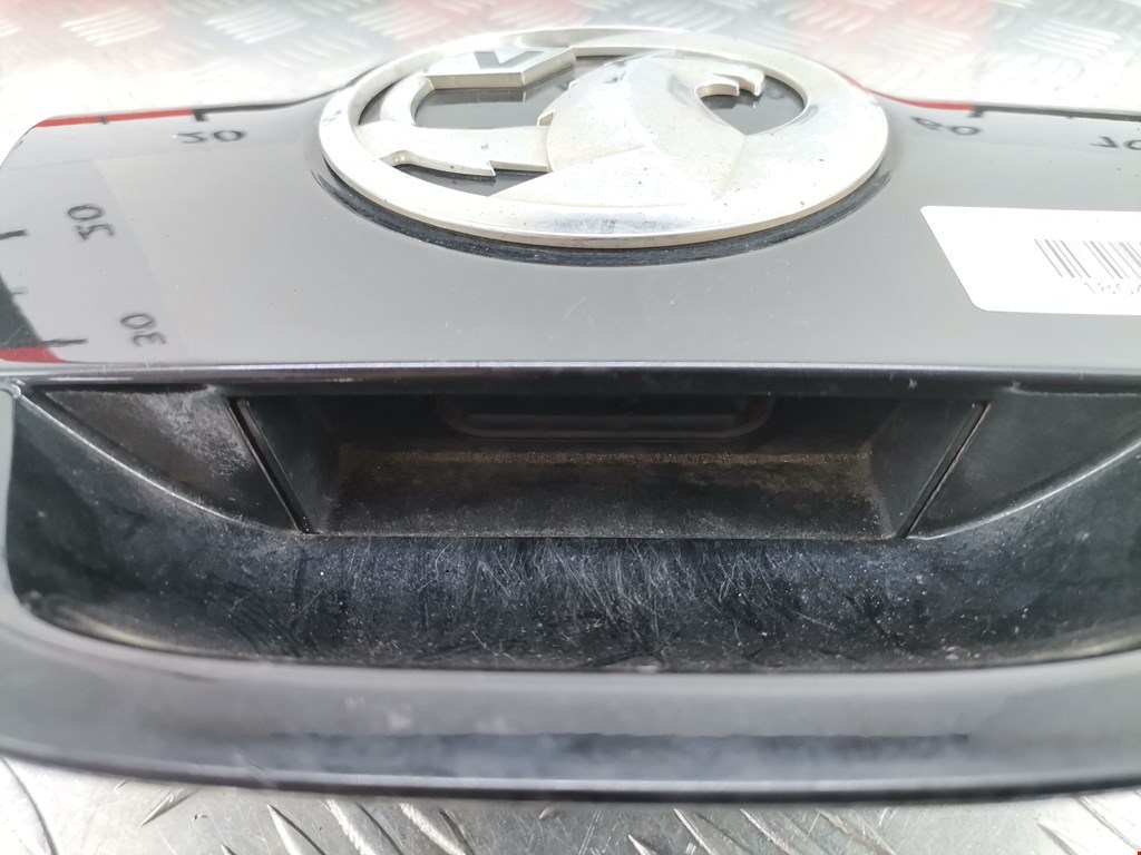 Ручка двери багажника наружная OPEL Astra J 2009-2017