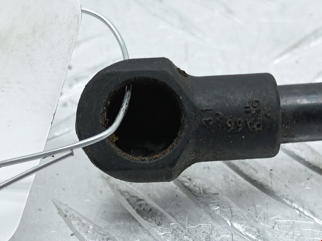 Амортизатор капота левый=правый VOLKSWAGEN Caddy III 2004-2015