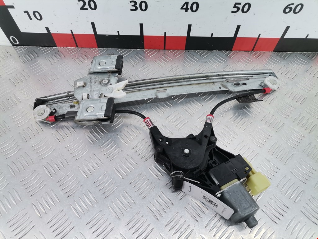 Стеклоподъемник передний правый FORD Fiesta 2008-2012