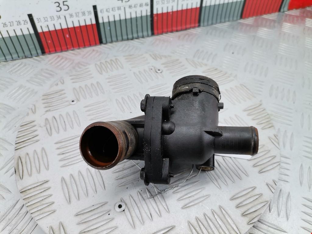 Корпус термостата FORD Transit 2000-2006