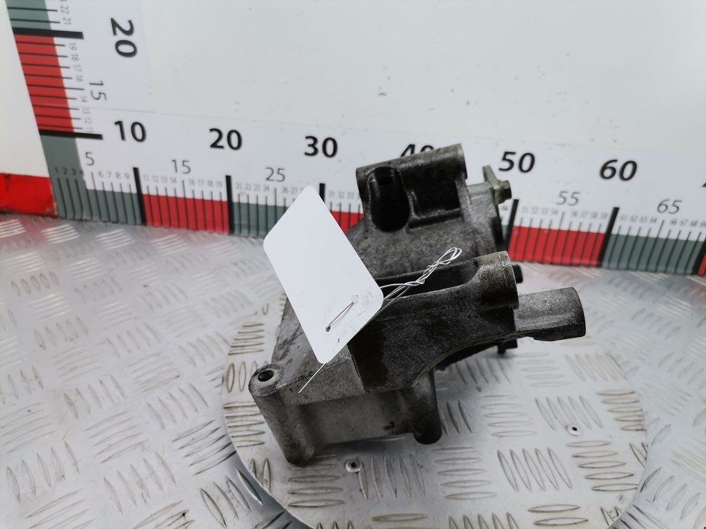 Кронштейн гидроусилителя BMW 3er E36 1991-2000