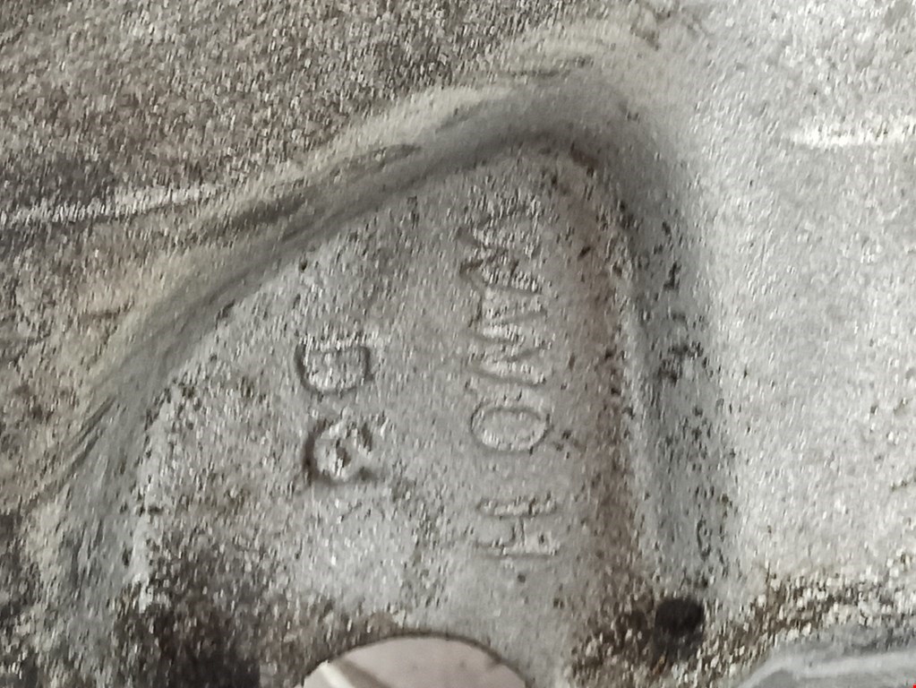 Коллектор впускной VOLKSWAGEN Touran 2003-2010