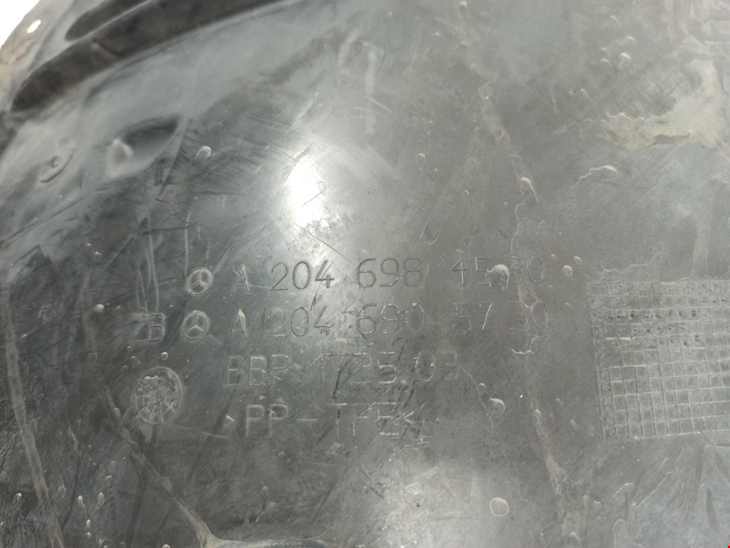 Локер (подкрылок) передний левый MERCEDES-BENZ C-Class C-klasse W204 2007-2015