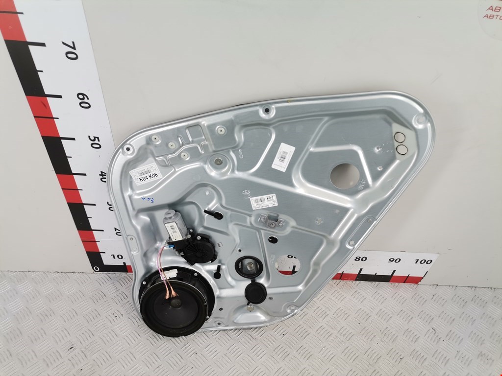 Стеклоподъемник задний правый HYUNDAI Santa Fe CM 2005-2012