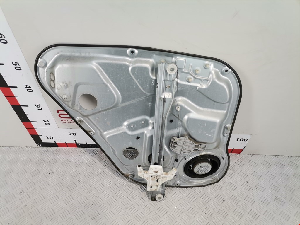 Стеклоподъемник задний правый HYUNDAI Santa Fe CM 2005-2012