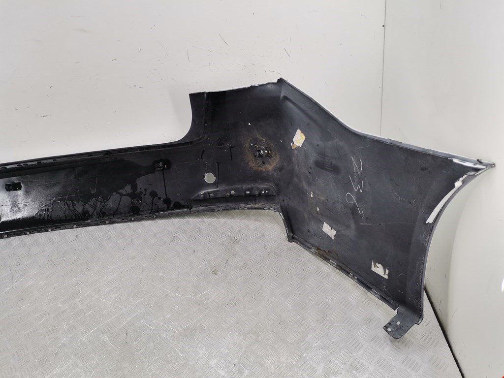 Бампер задний HYUNDAI Genesis 2013-2016