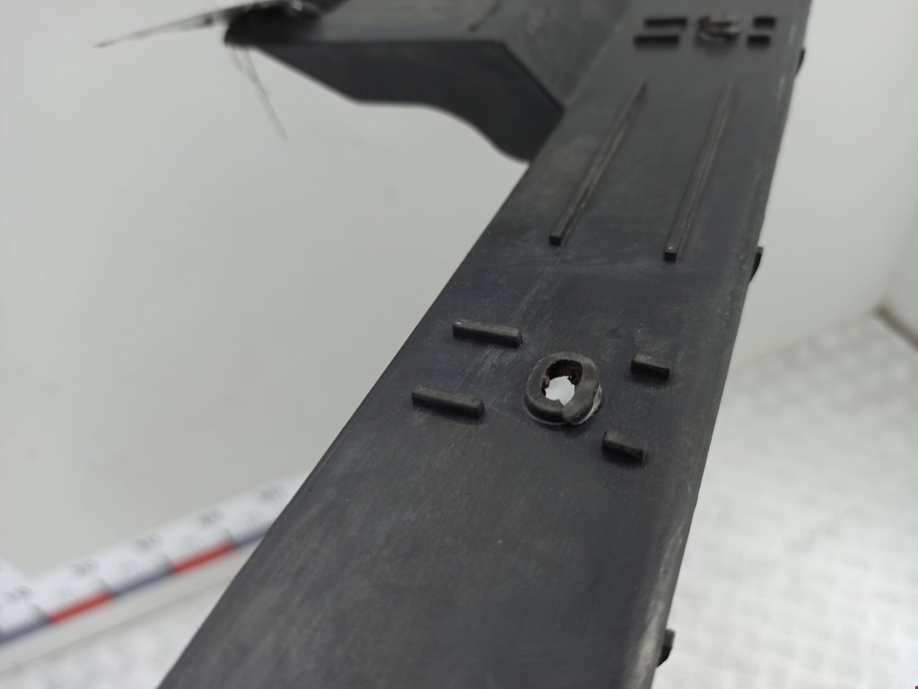 Кронштейн заднего бампера левый правый FORD Focus II 2005-2011