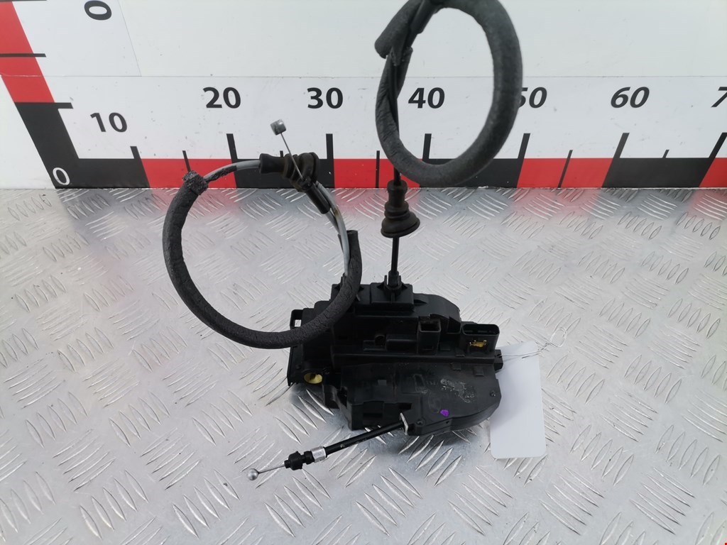 Замок двери передней правой Hyundai Santa Fe 2 (CM) (2005-2012)