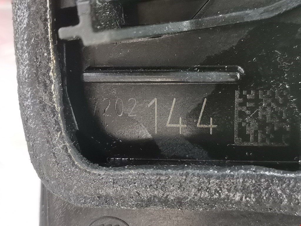 Замок двери передней правой BMW 5er 5 серия F10/F11/F07 2009-2017