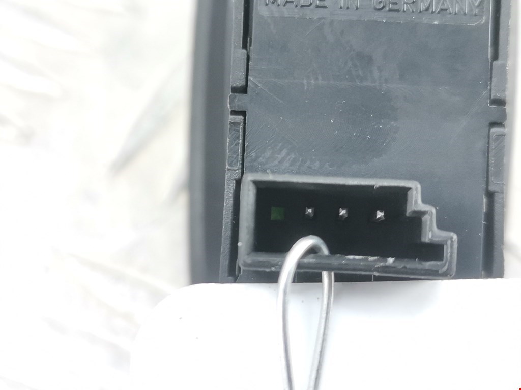 Кнопка стеклоподъемника BMW 3er E90/E91 2005-2012