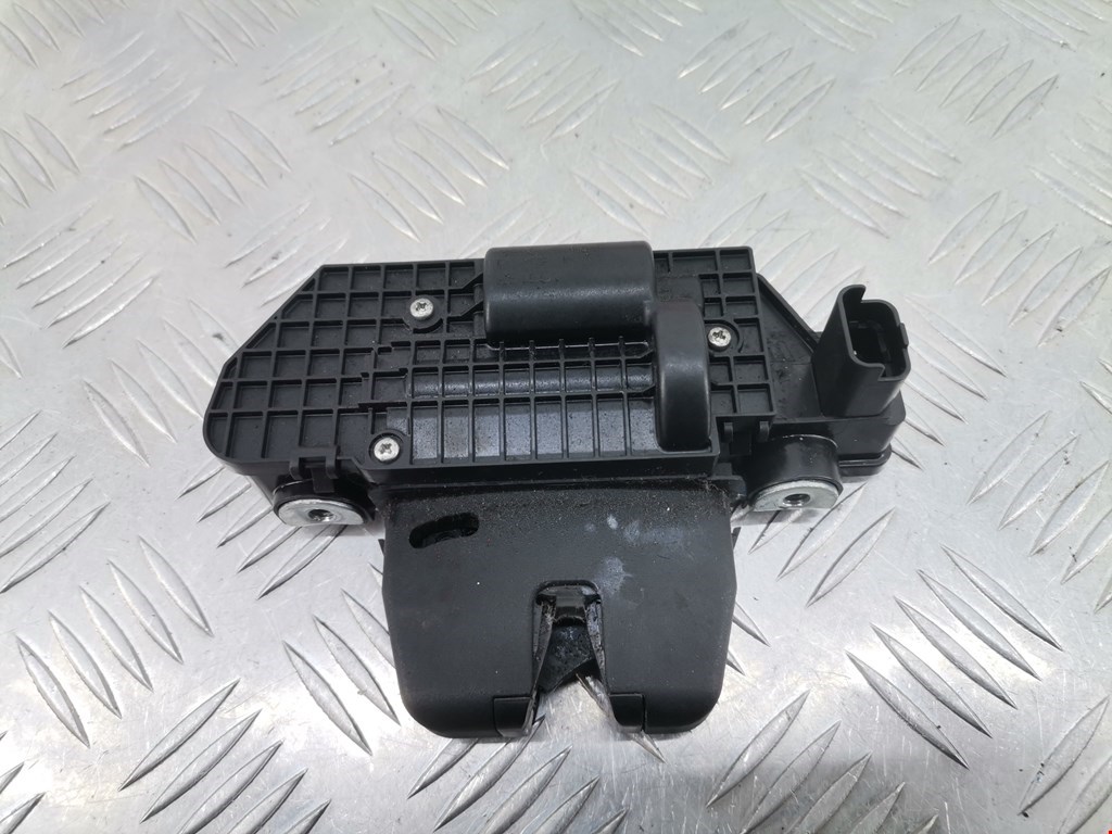 Замок багажника (крышки двери) PEUGEOT Partner 2008-2018