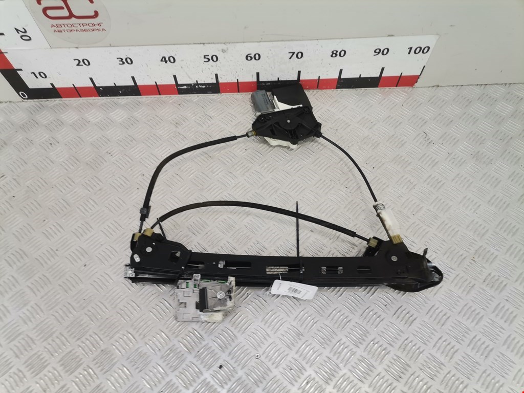 Стеклоподъемник электрический двери передней правой Volkswagen Passat CC (2008-2018)