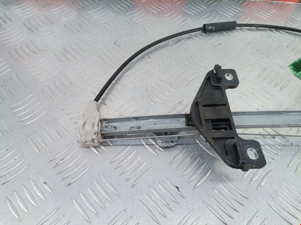 Стеклоподъемник задний левый HONDA CR-V II 2002-2007