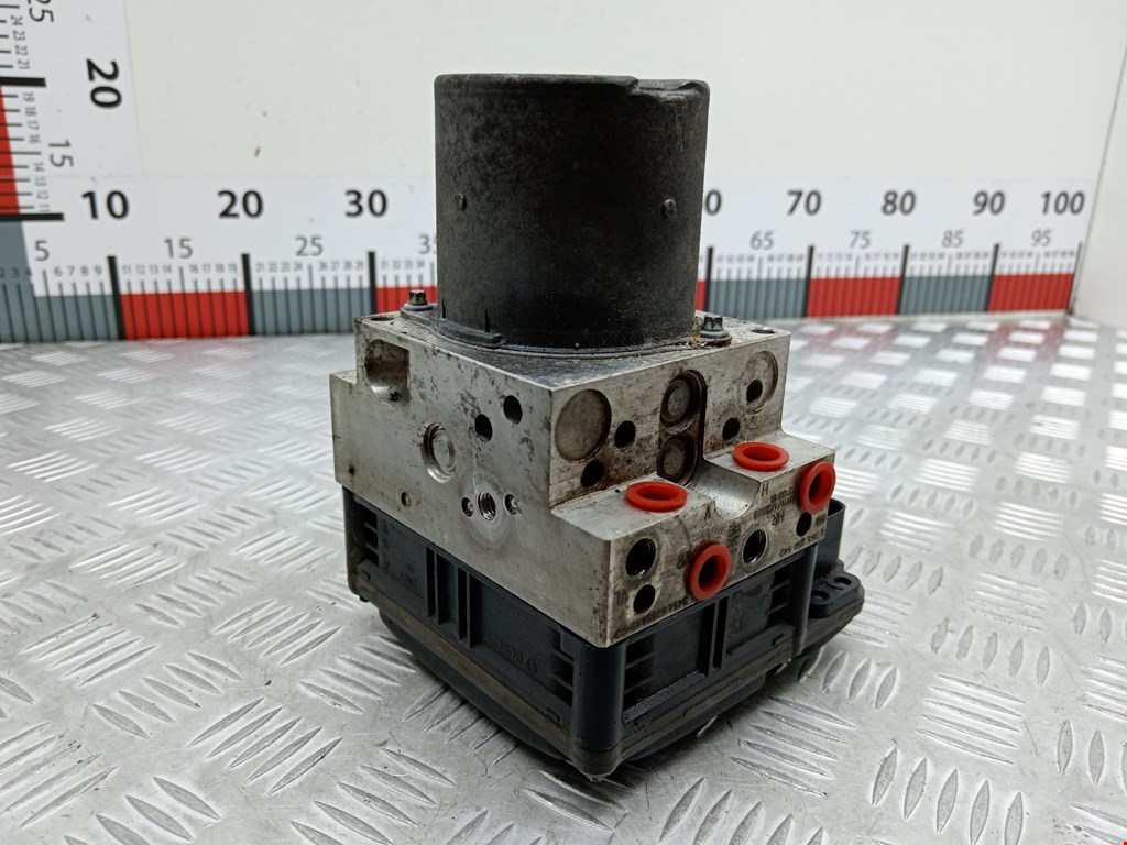 Блок ABS (насос) BMW 5er 5 серия F10/F11/F07 2009-2017