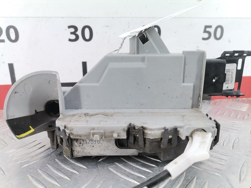 Замок двери передней правой CITROEN C5 II 2007-2017