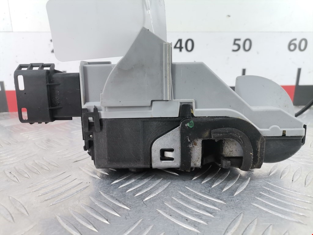 Замок двери передней правой CITROEN C5 II 2007-2017