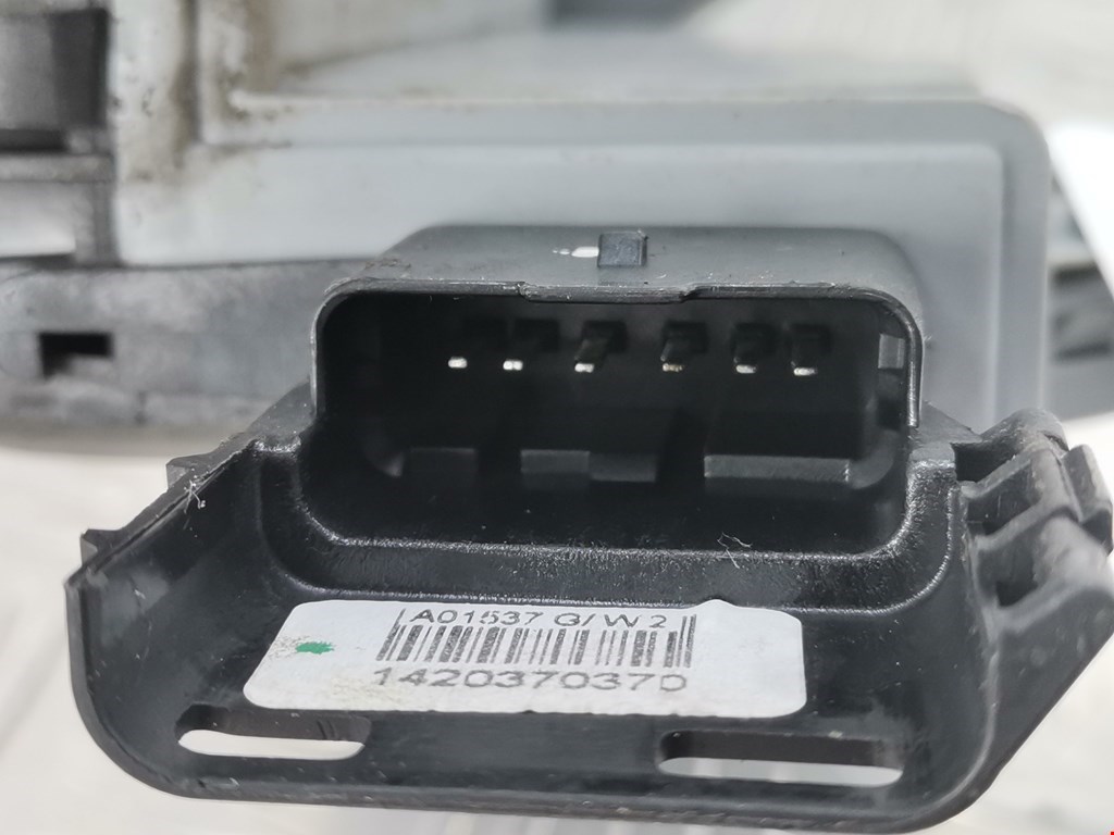 Замок двери передней правой CITROEN C5 II 2007-2017