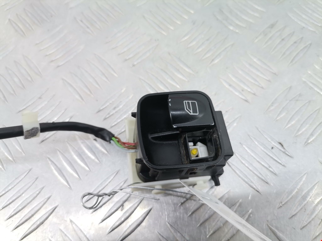 Блок управления стеклоподъемниками MERCEDES-BENZ CLC-Class CL203 2008-2011