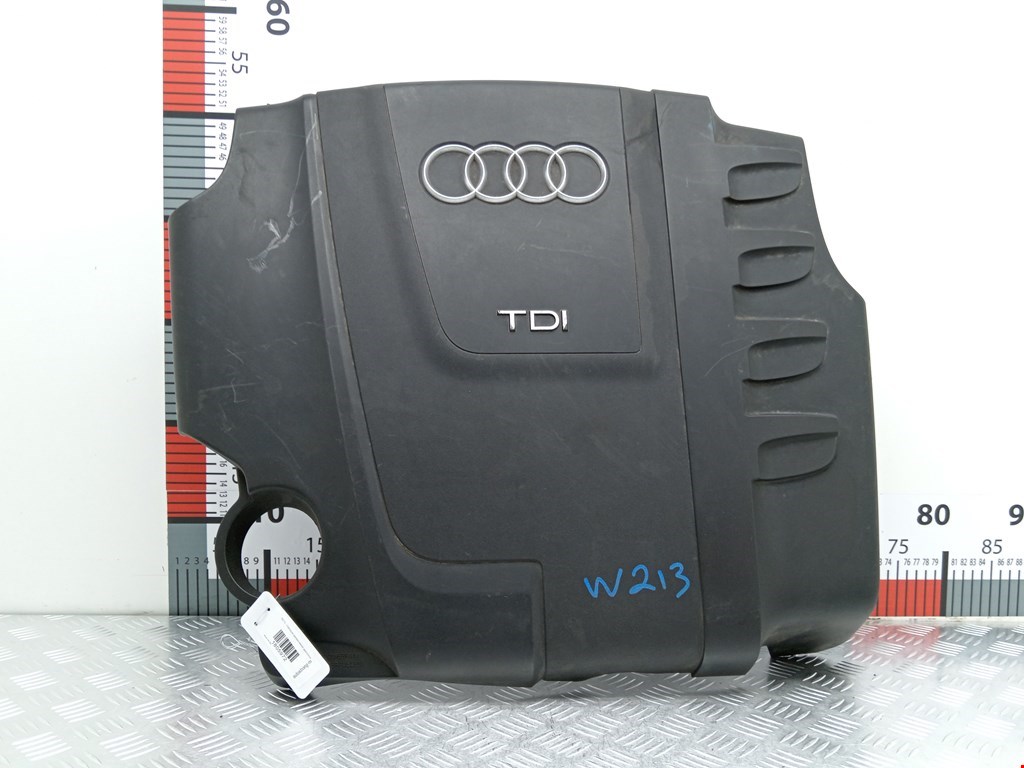 Накладка (крышка) декоративная двигателя Audi A4 B8 (2007-2015)