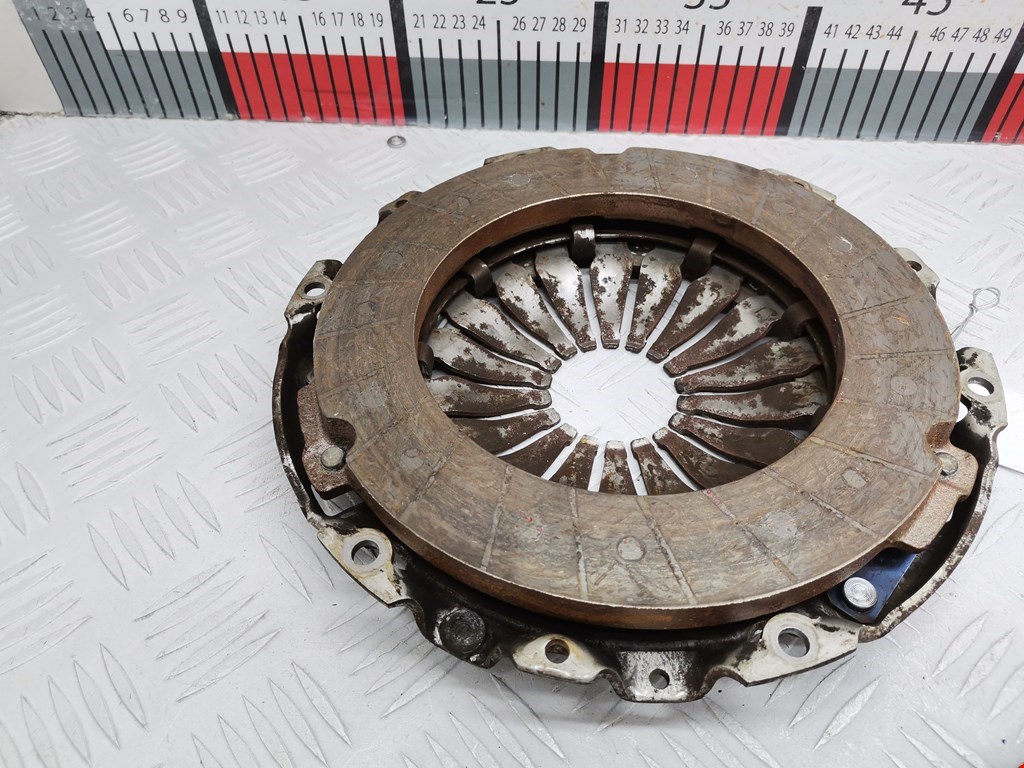 Маховик (демпфер сцепления) DACIA Sandero 2008-2012