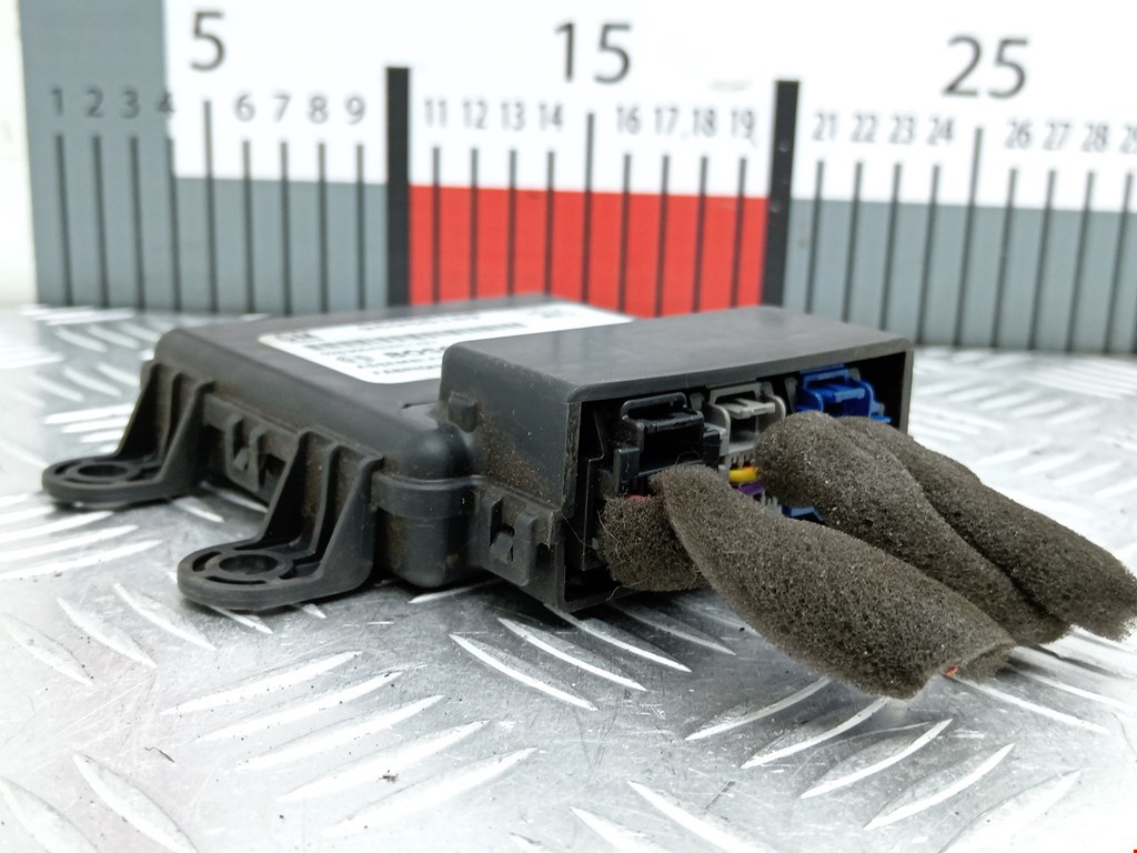 Блок управления парктрониками OPEL Antara 2006-2015