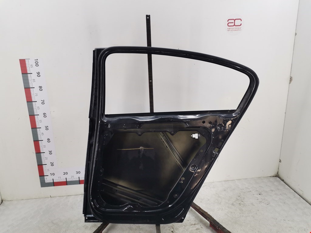 Дверь задняя правая MITSUBISHI Outlander 2003-2007